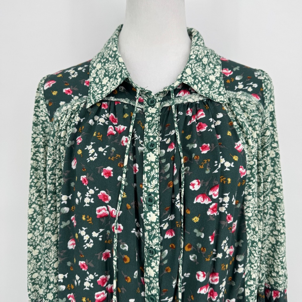 Easel Floral Patchwork Button Front Blouse Size L… - image 3